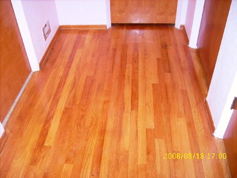 hardwoodfloors2.jpg